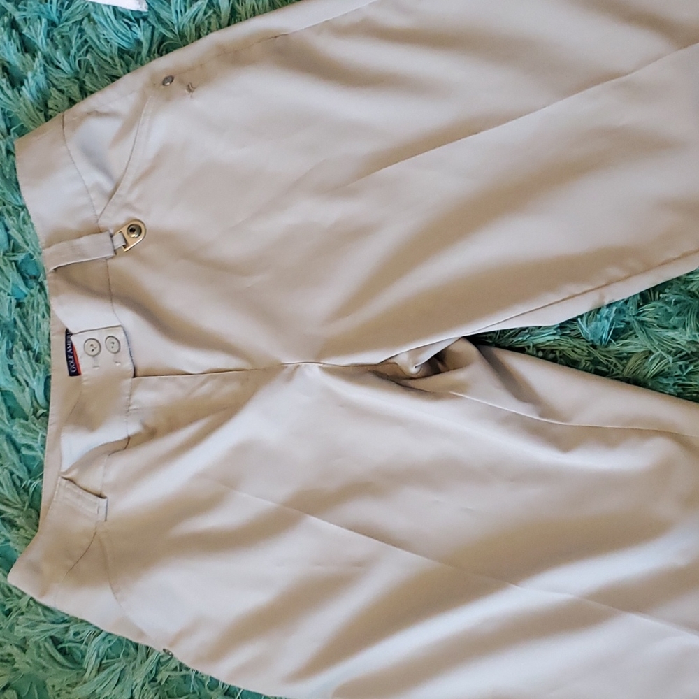 women's sz 10 golf America gray Bermuda golf shorts